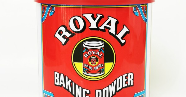ROYAL BAKING POWDER